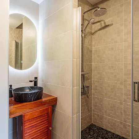 Apartment Balea Grand Avec De Nage Au Coeur De Chiberta Anglet